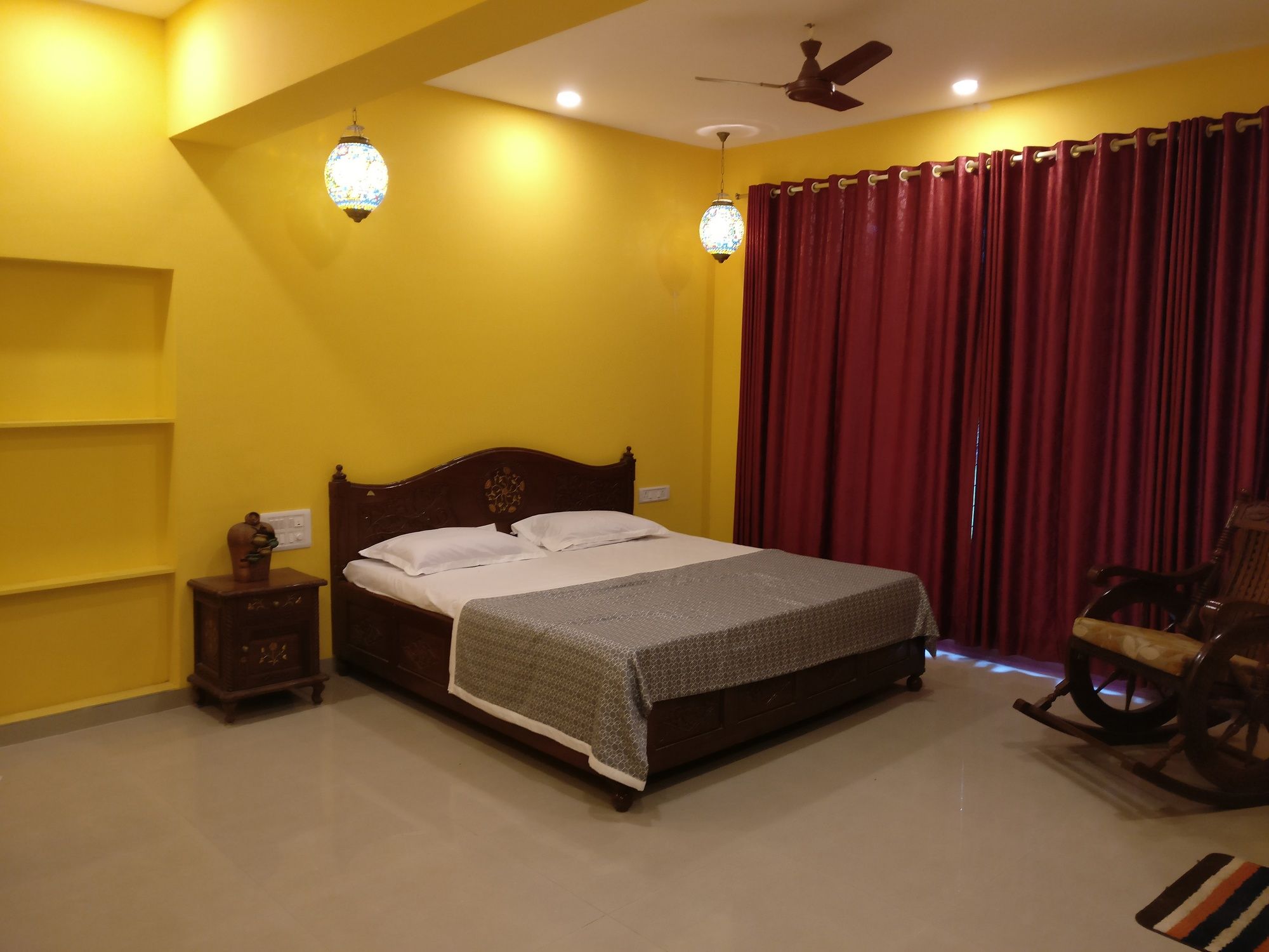 Фото Pushp Vatika Resort & Lawns