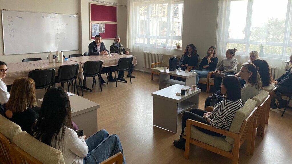 Primary school Asarlik 125th Year Primary School, Izmir, photo