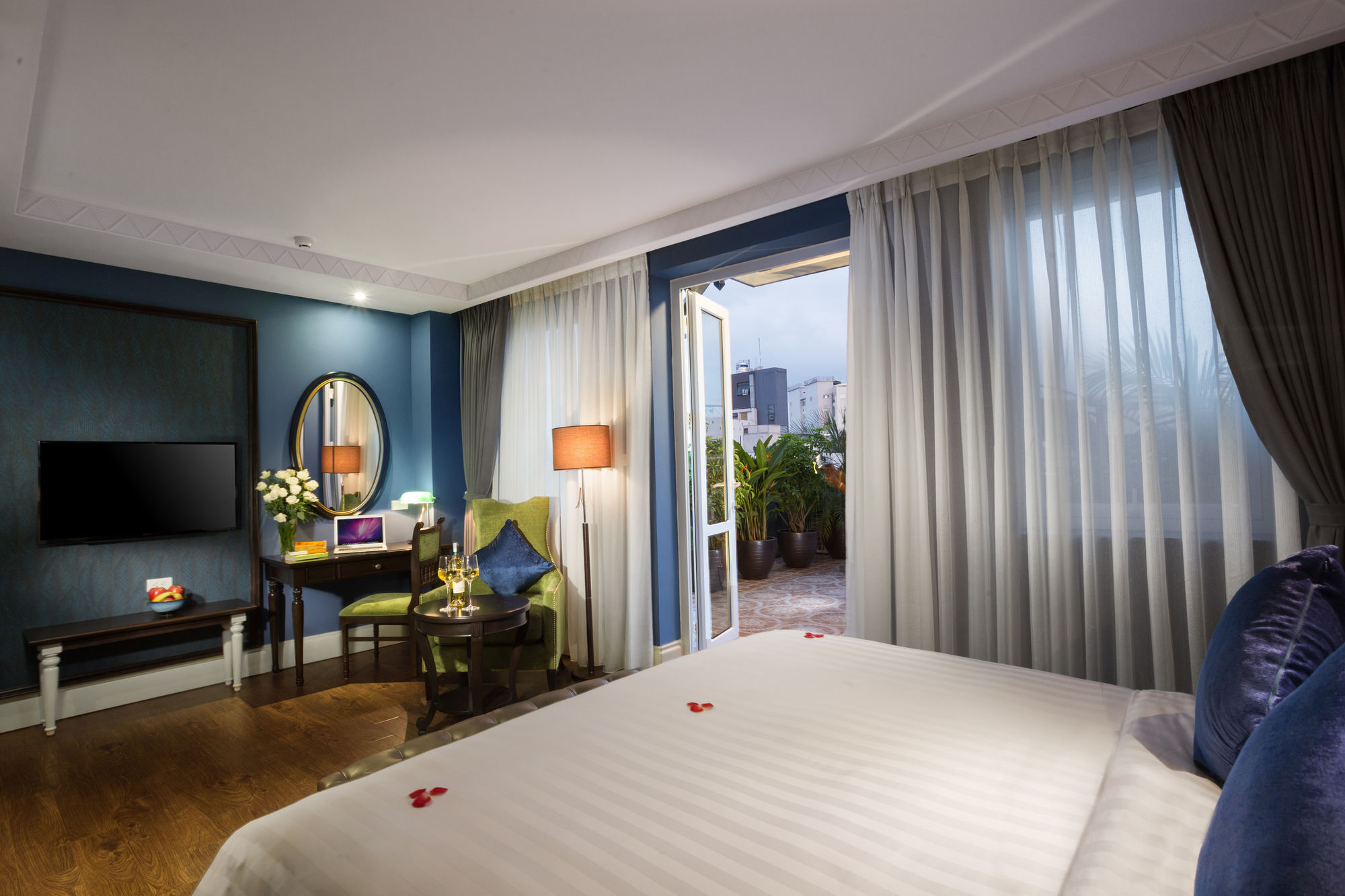 Фото O'Gallery Premier