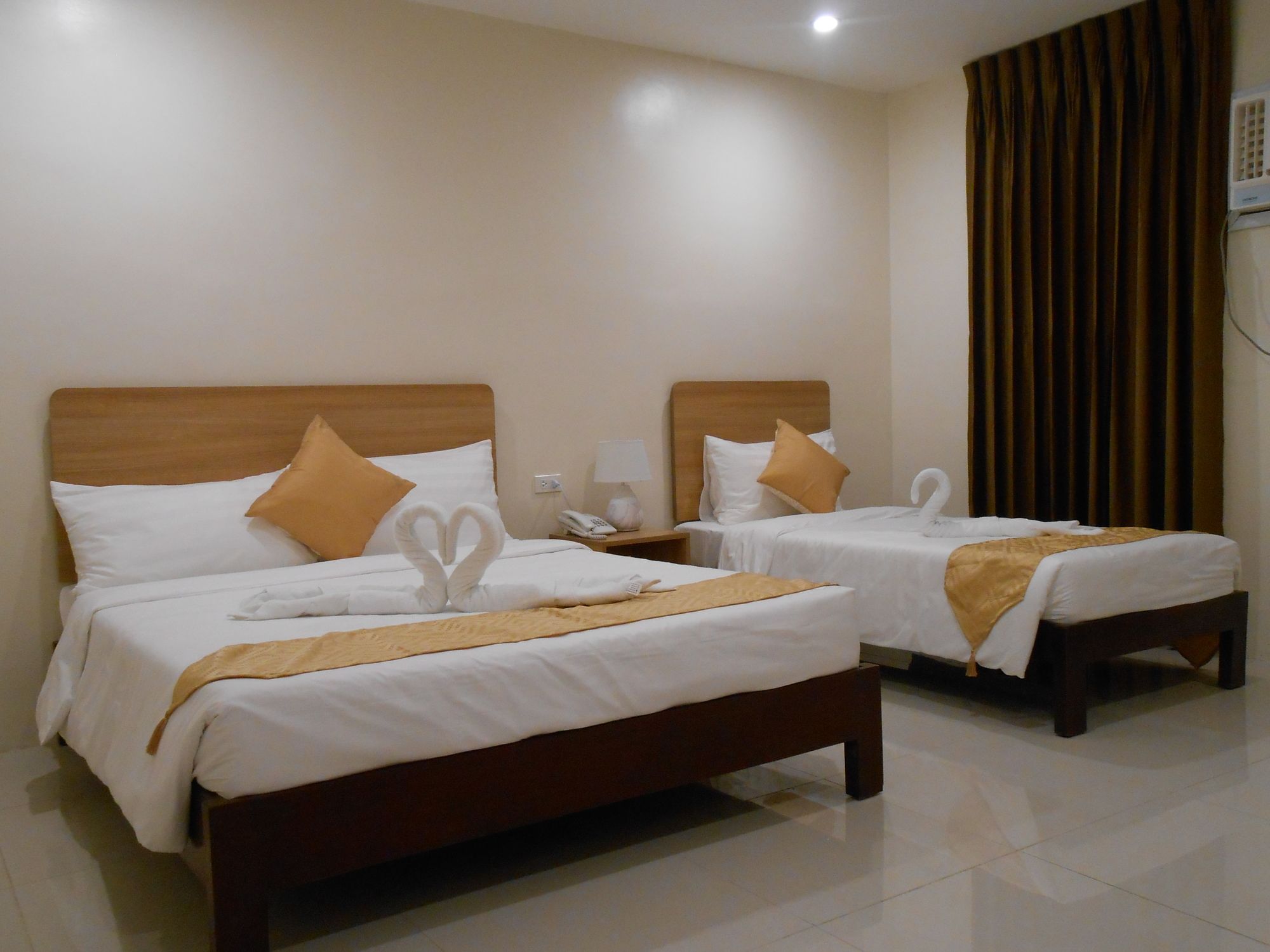 Фото Rublin Hotel