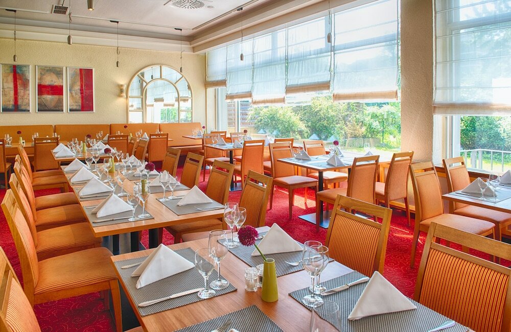 Фото Leonardo Hotel Karlsruhe