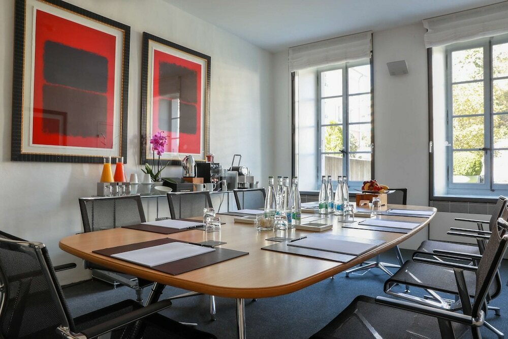 Фото Hotel Angleterre And Residence