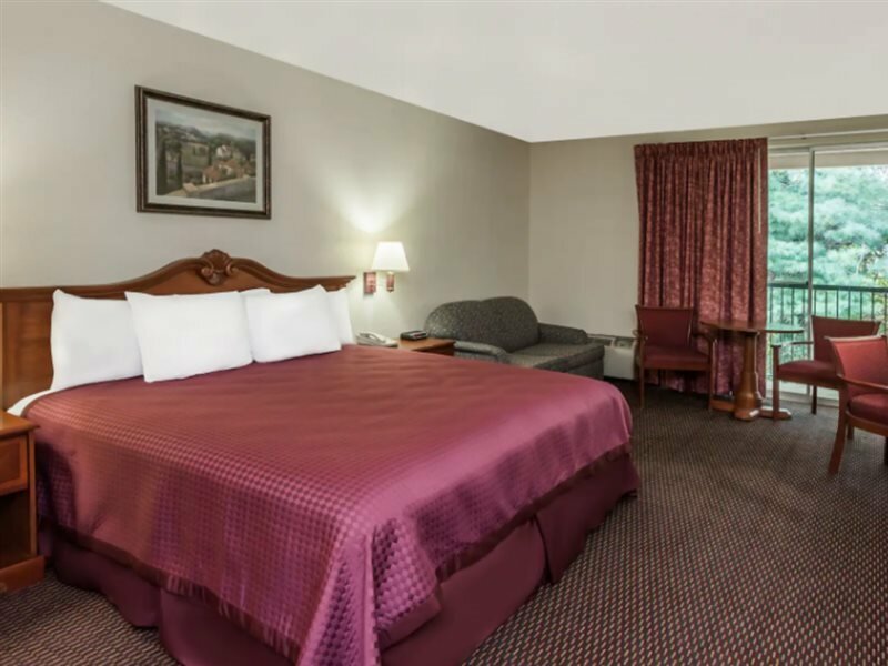 Фото Red Roof Inn Warrenton