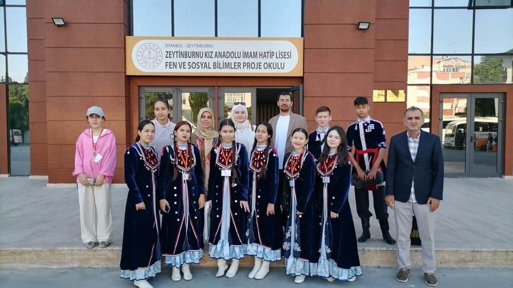 Religious education Zeytinburnu Kız Anadolu İmam Hatip Lisesi, Istanbul, photo