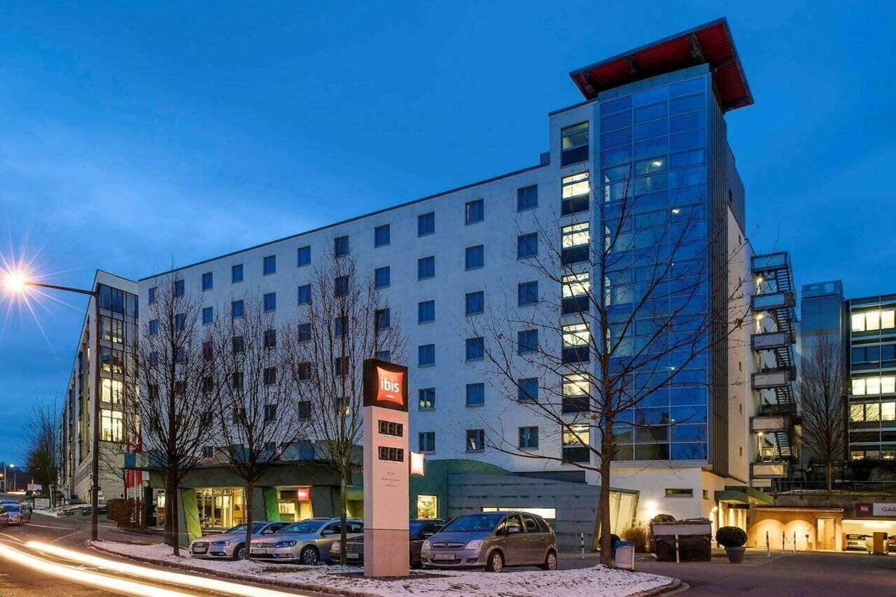 Фото McDreams Hotel Stuttgart City