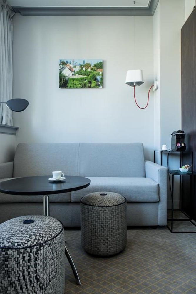 Фото Hotel Atrium by HappyCulture