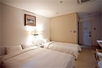 Фото Dong Seoul Hotel