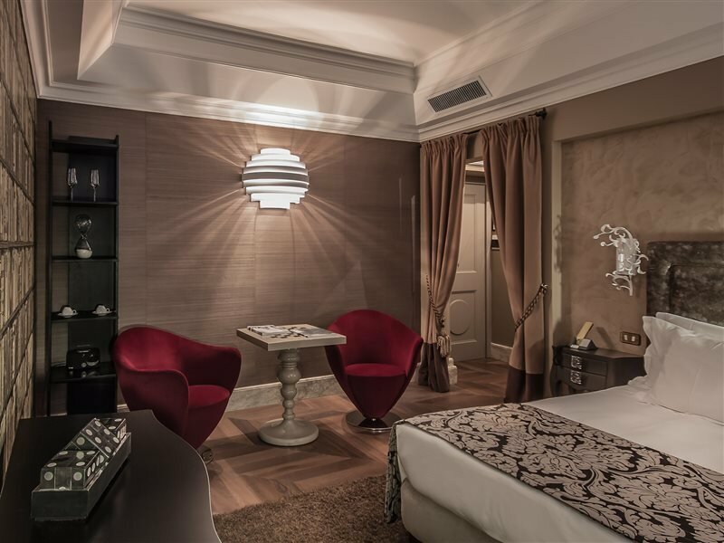 Фото Palazzo Manfredi – Small Luxury Hotels of the World