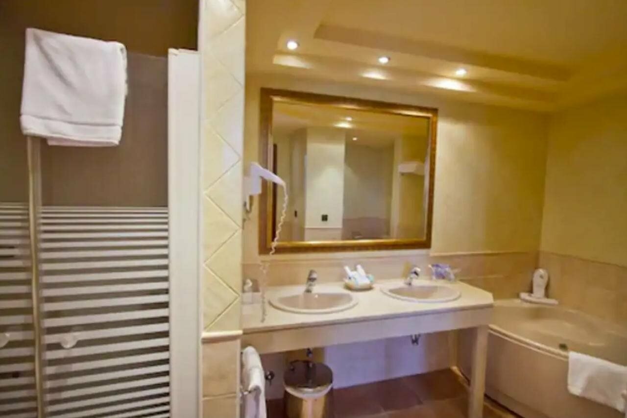 Фото Hotel Ms Amaragua