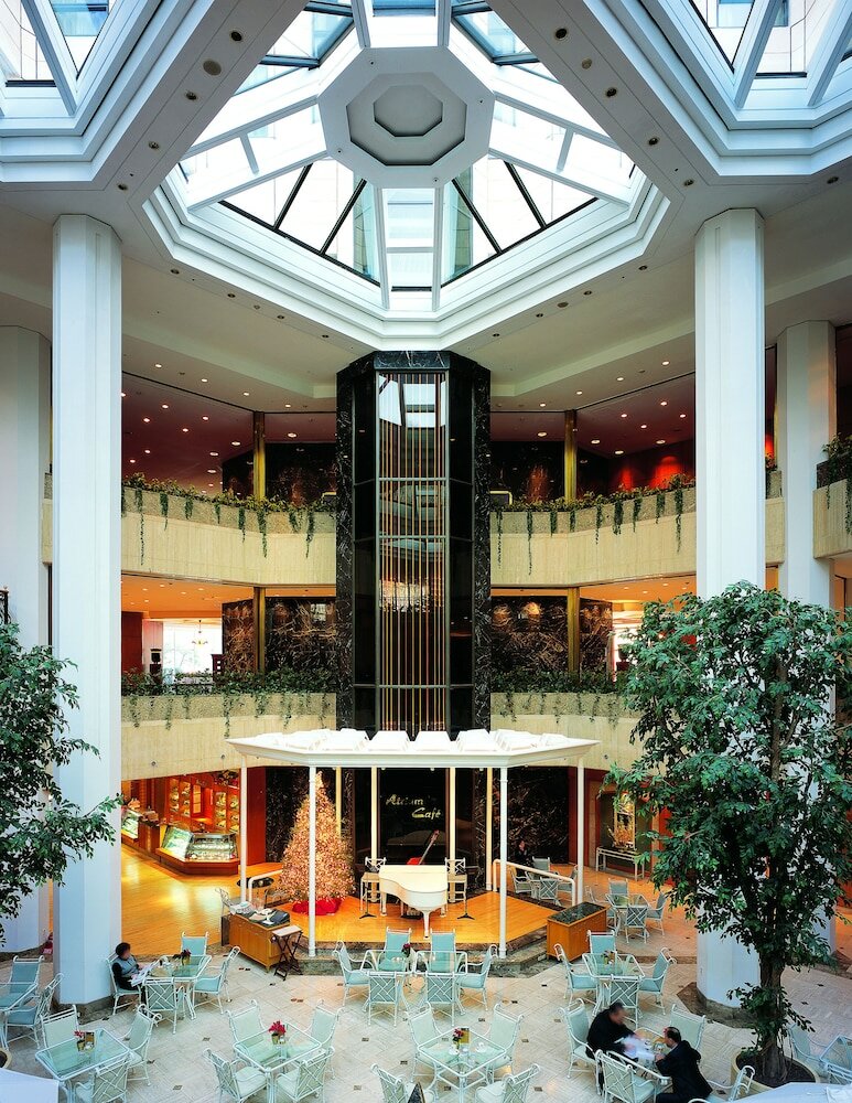 Фото Swiss Grand Hotel