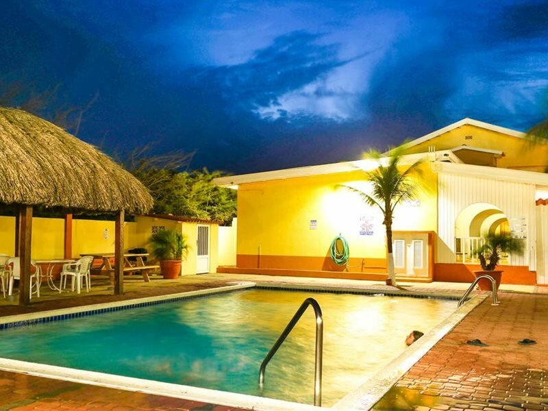 Фото Coconut Inn