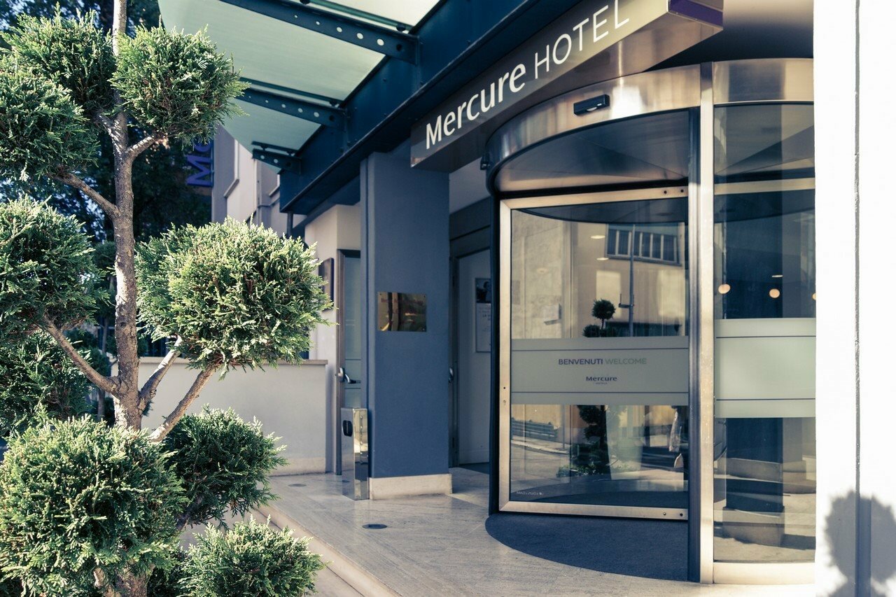Фото  Mercure Rome Corso Trieste