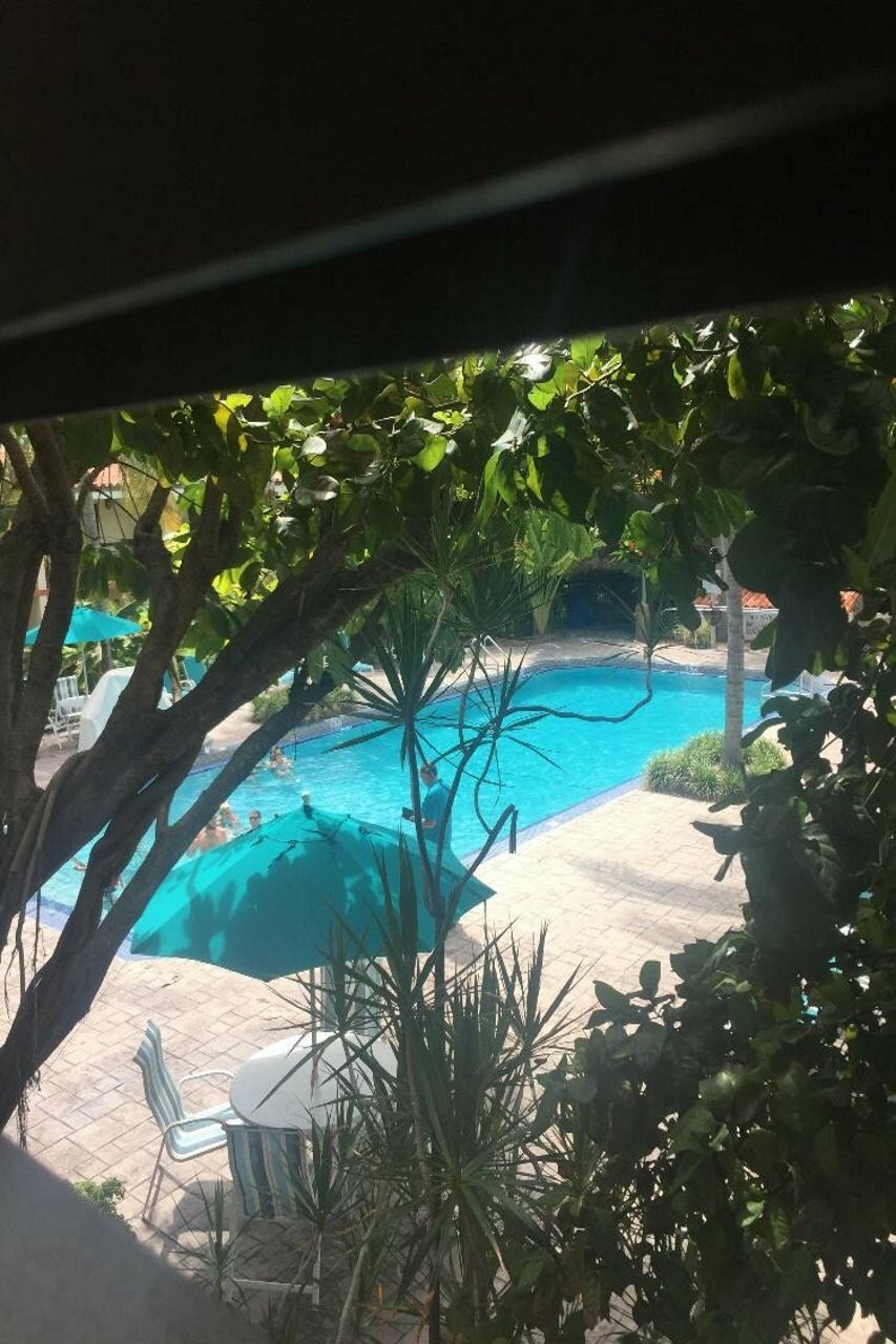 Фото Courtyard by Marriott Key West Waterfront