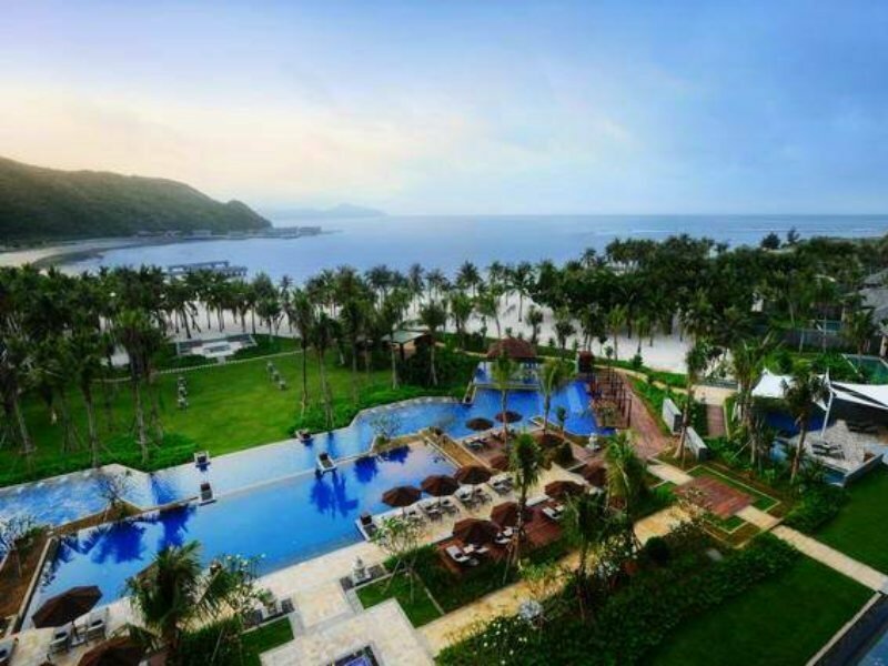 Фото Luhuitou Sanya Resort