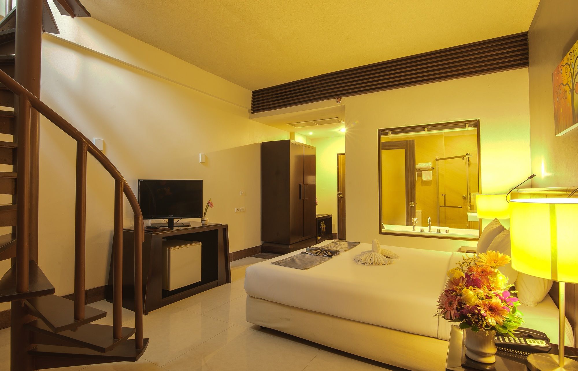 Фото Woraburi Pattaya Resort & SPA