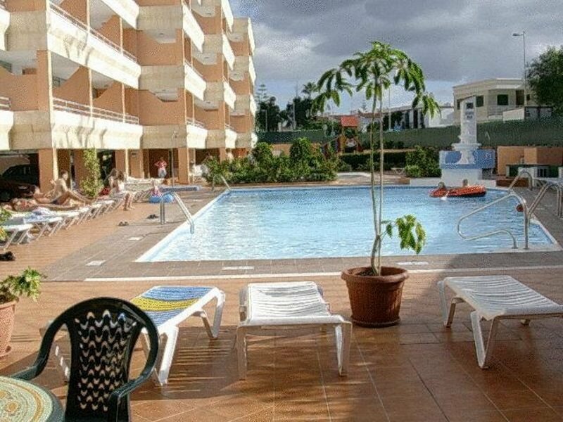 Фото Apartamentos Montemar