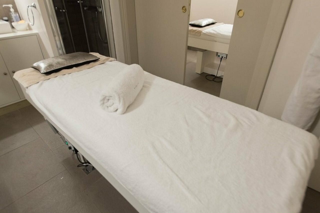 Фото Monsieur Cadet Hôtel & SPA