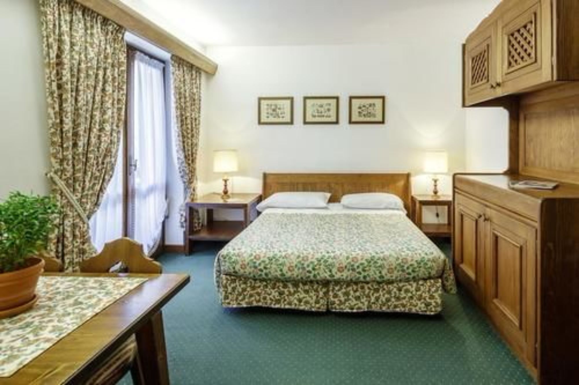 Фото Lajadira Hotel & SPA