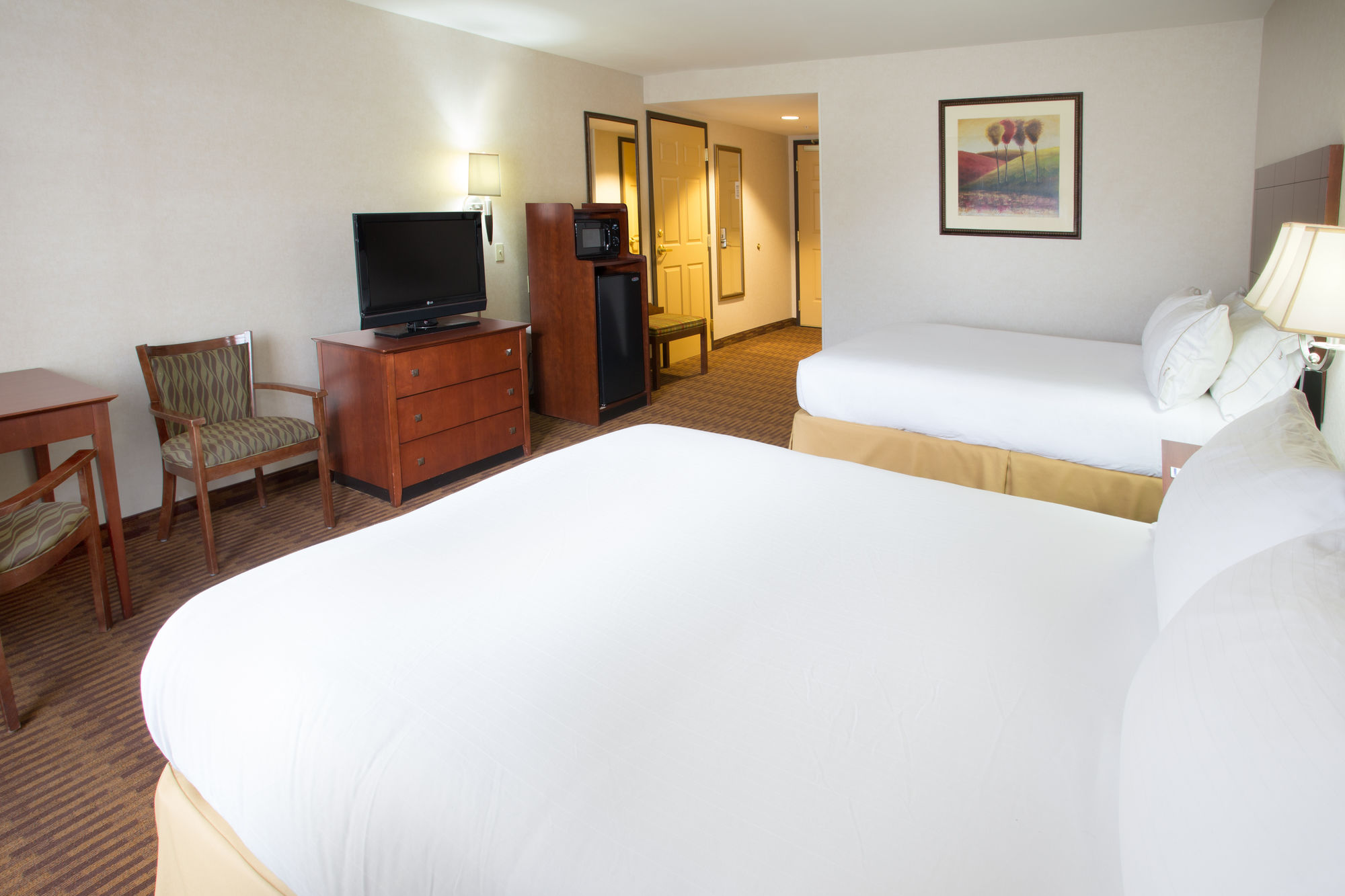 Фото Holiday Inn Express Yreka-Shasta Area, an Ihg Hotel