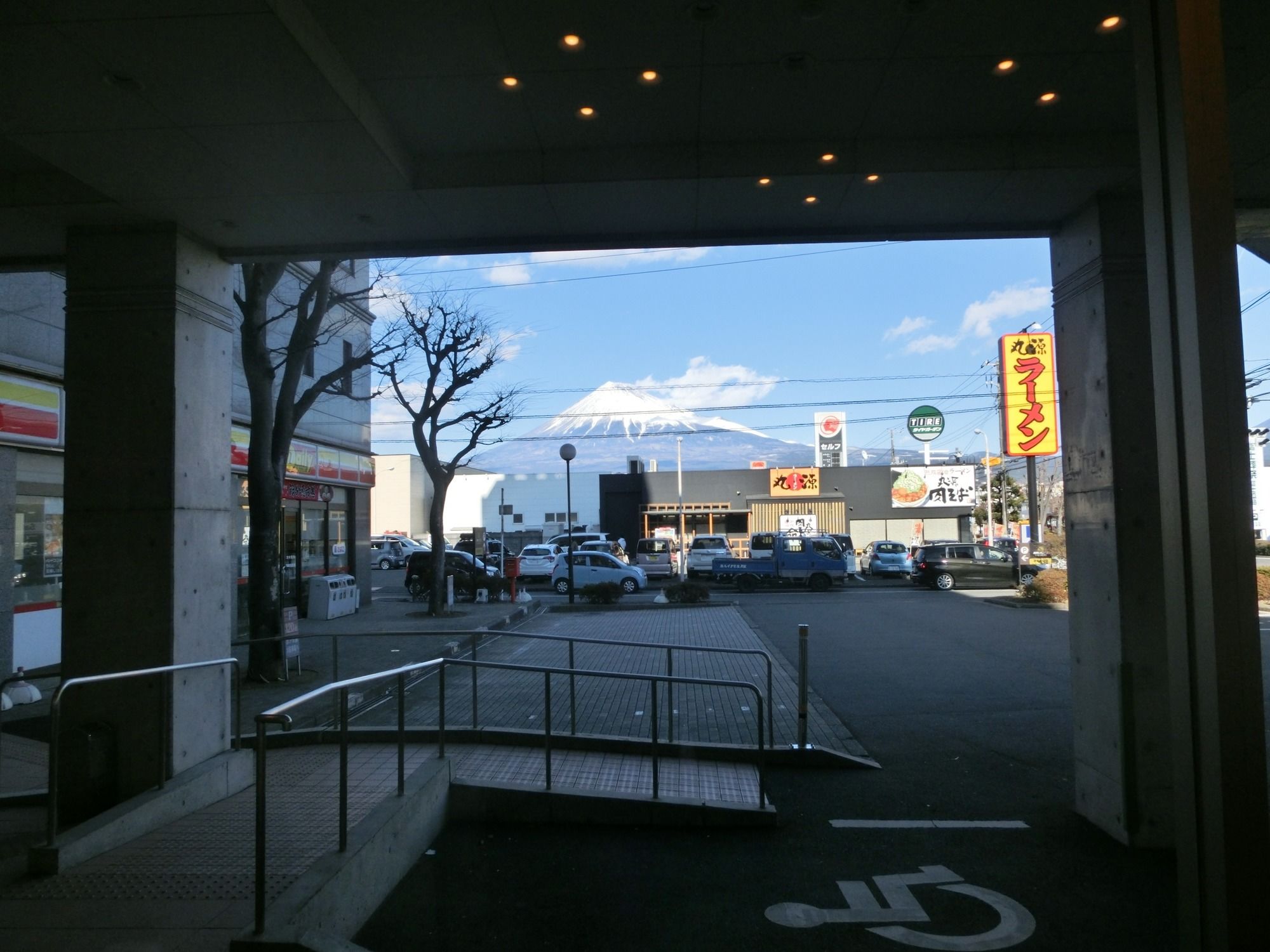 Фото APA Hotel Fuji Chuou