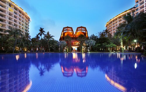 Гостиница Ocean Sonic Resort Sanya в Санье