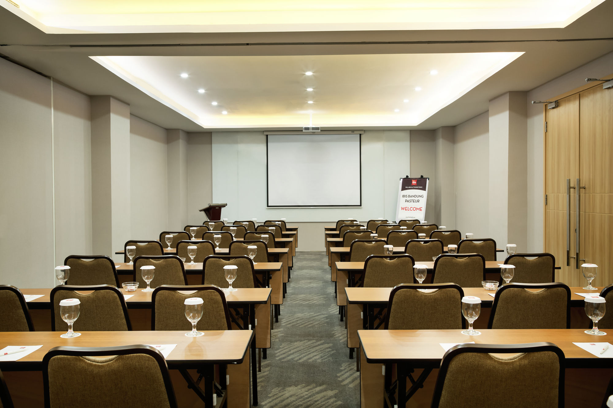 Фото Ibis Bandung Pasteur