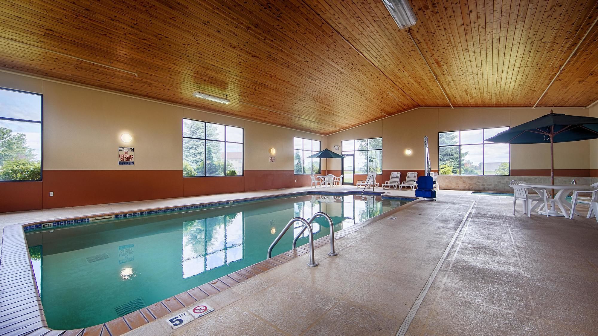 Фото Best Western Plus Chelsea Hotel