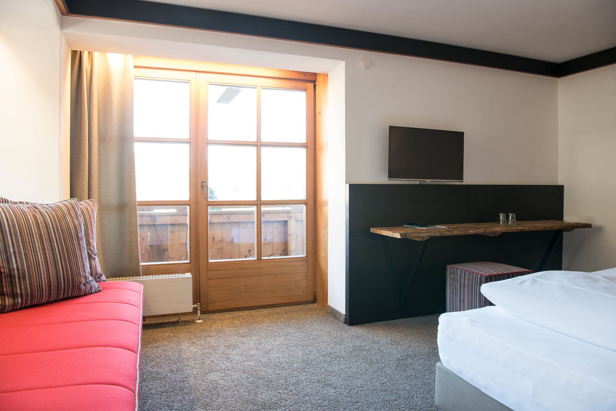 Фото Das Falkenstein