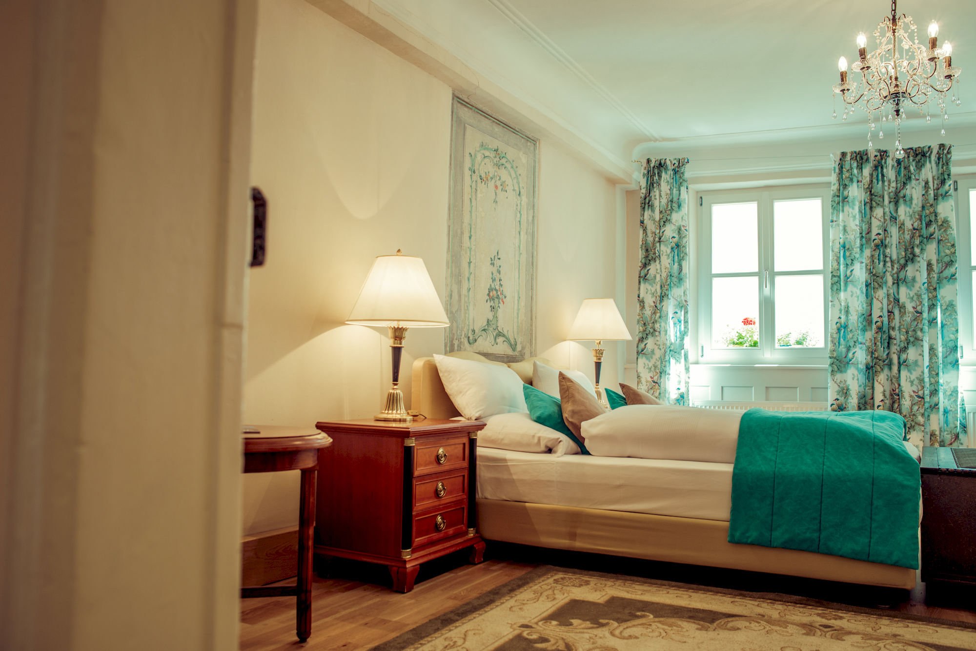 Фото Bohemian Hotel