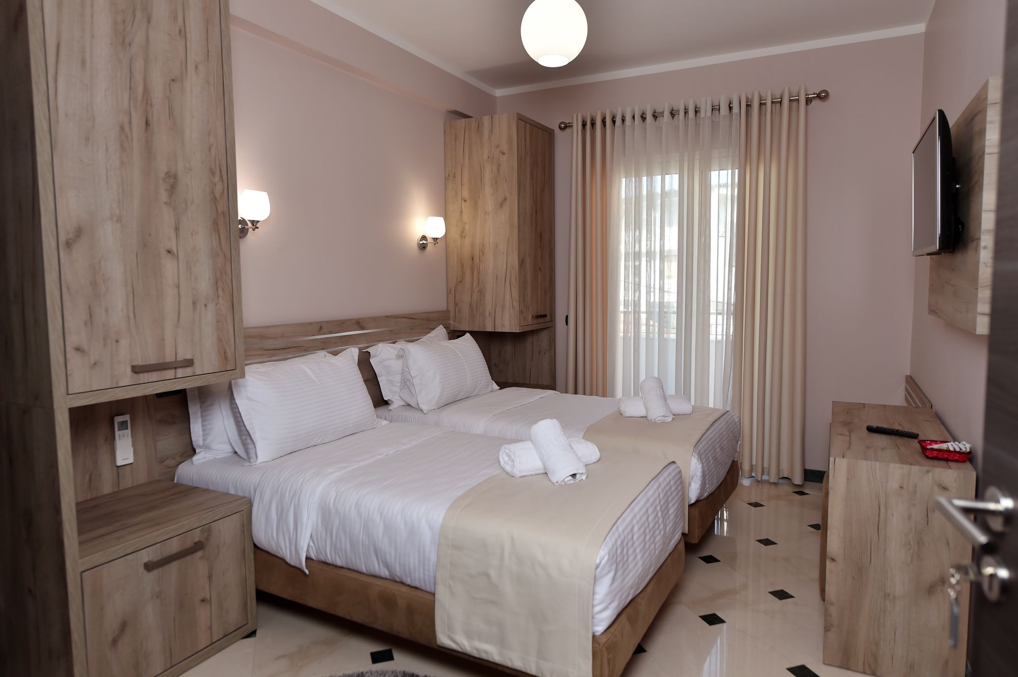 Фото Hotel Pandora Residence