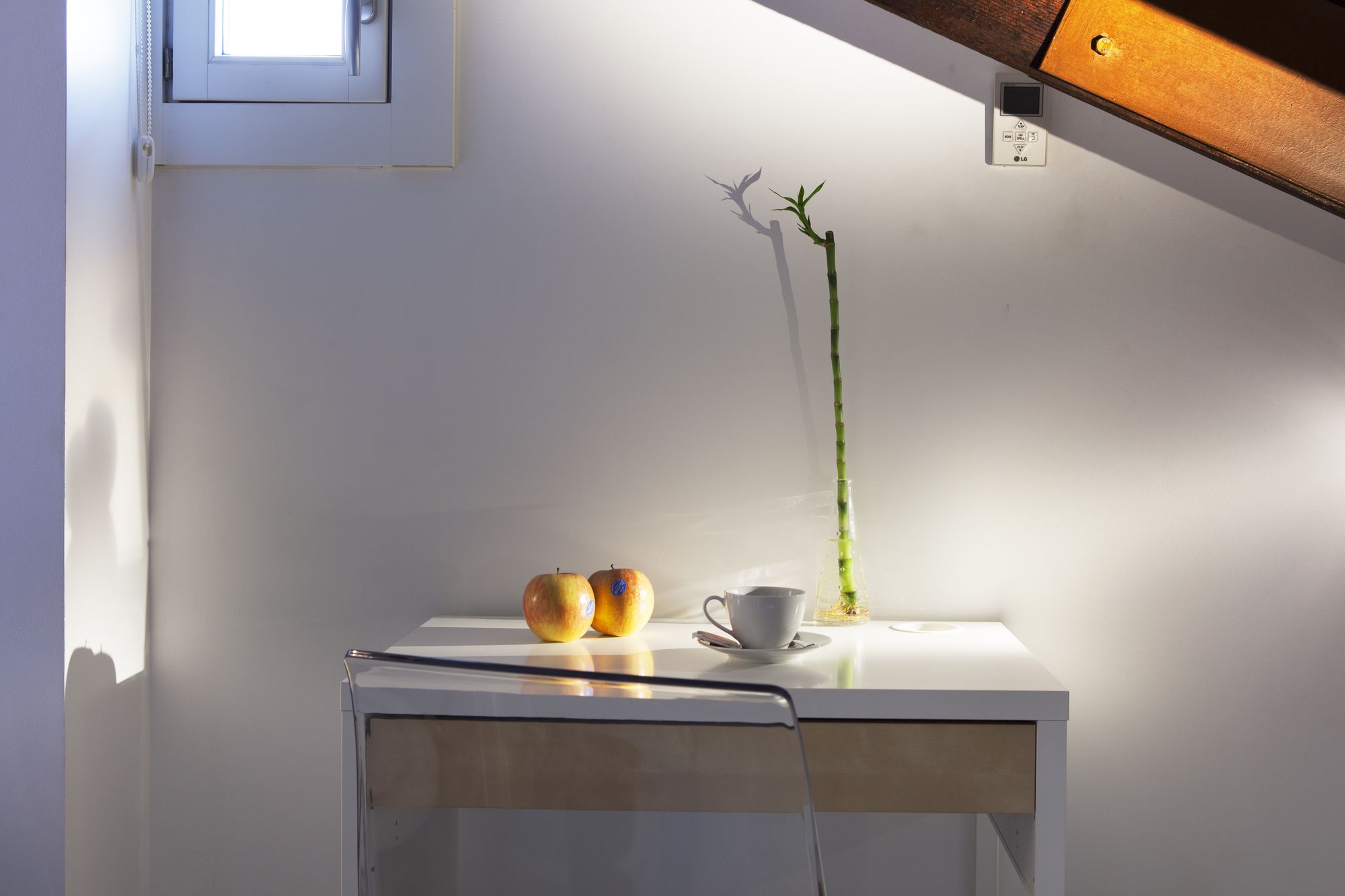 Фото Artrip Hotel