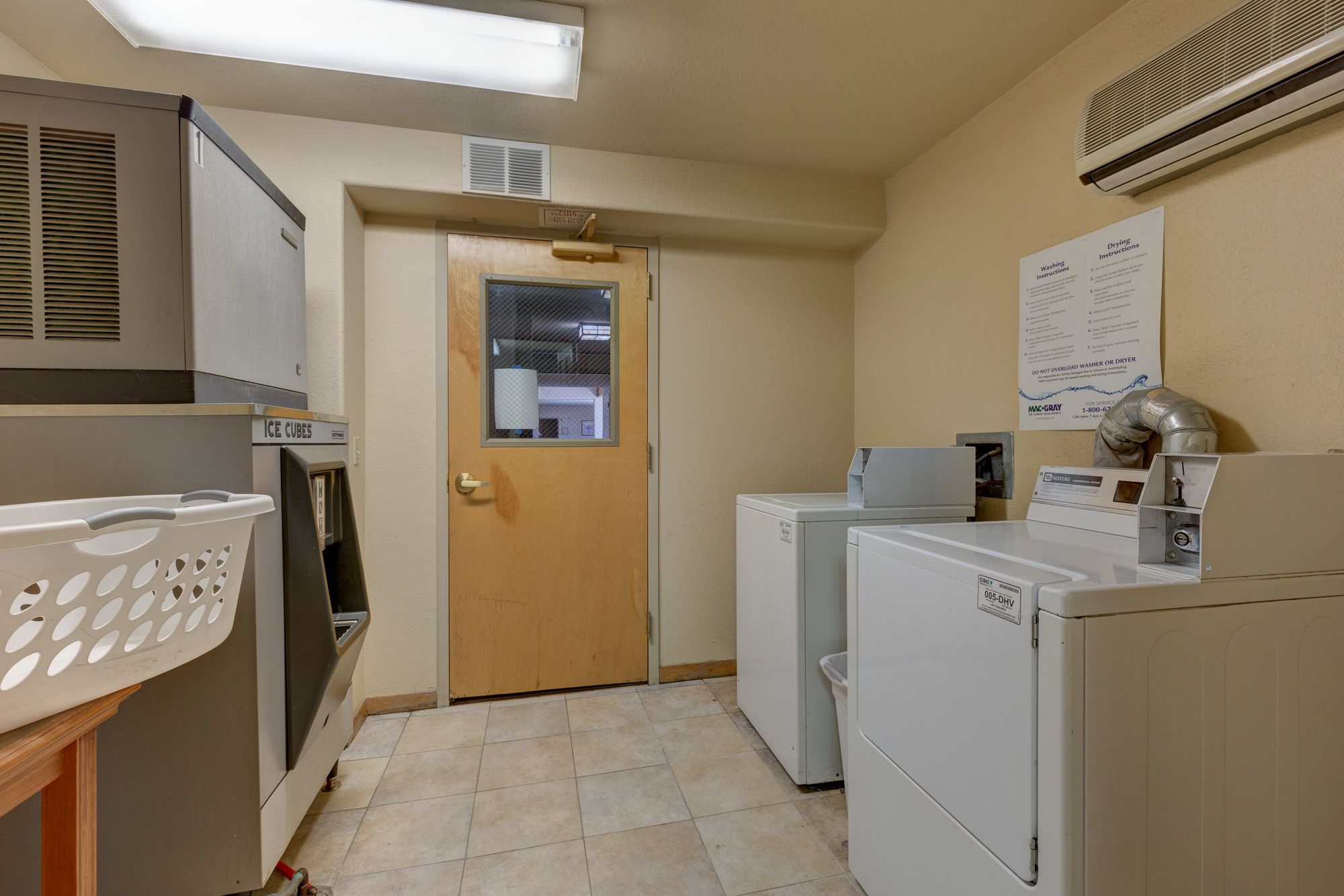 Фото Super 8 by Wyndham Mesa Gilbert