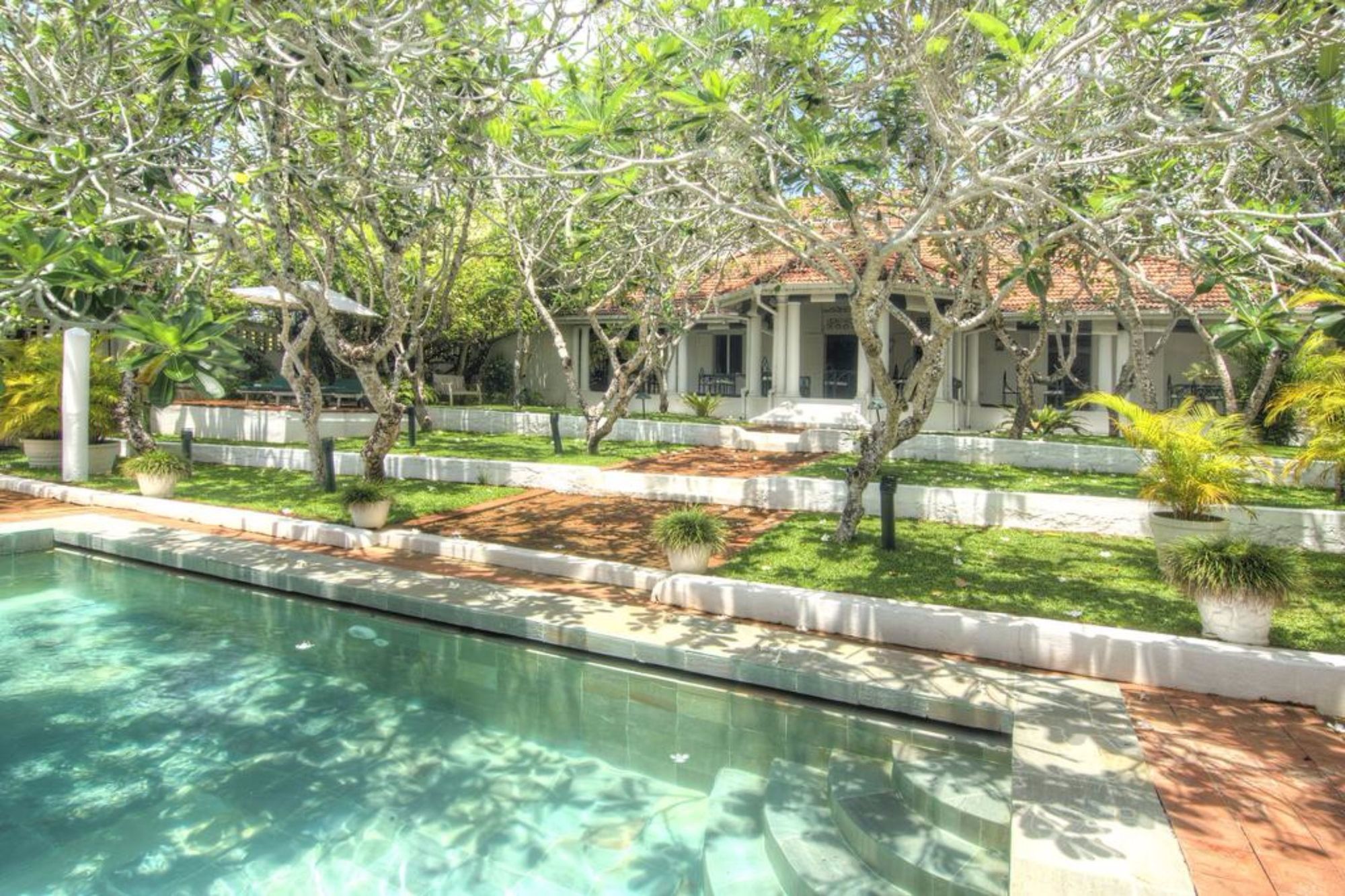 Фото The Sun House