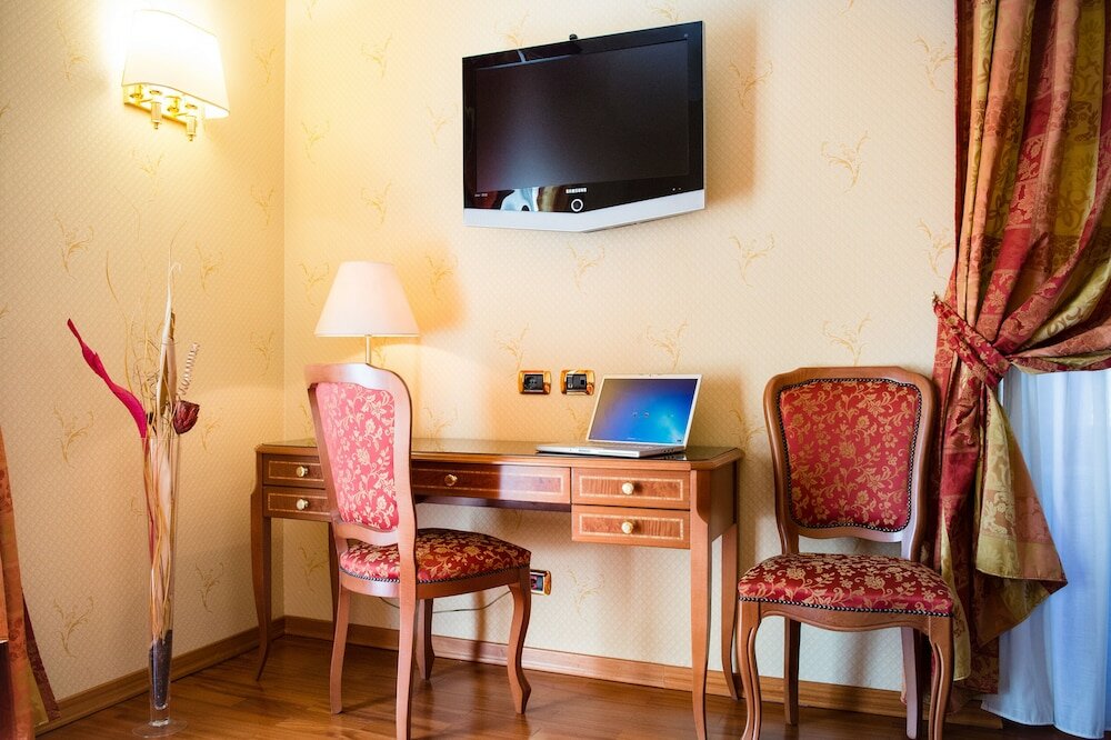 Фото Hotel Amadeus