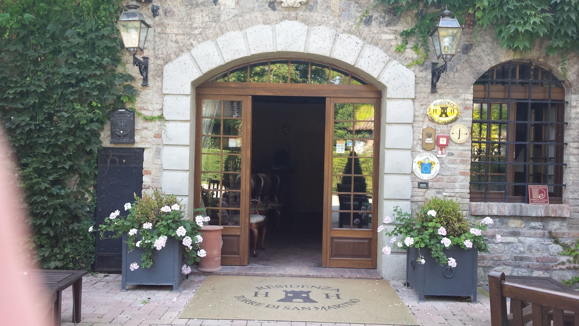 Фото Отель Residenza Torre di San Martino