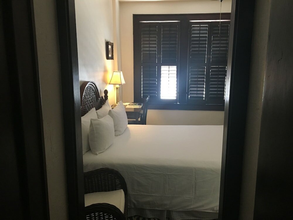 Фото Park Plaza Hotel