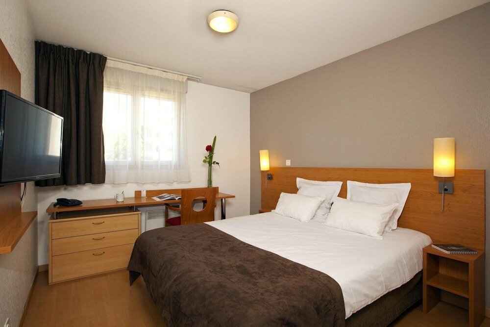 Фото Sejours & Affaires Nantes Ducs de Bretagne