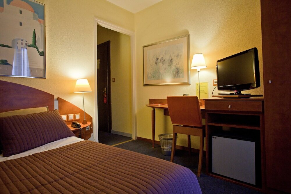 Фото Admiral Hotel