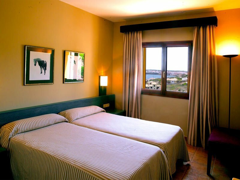 Фото Calallonga Hotel Menorca