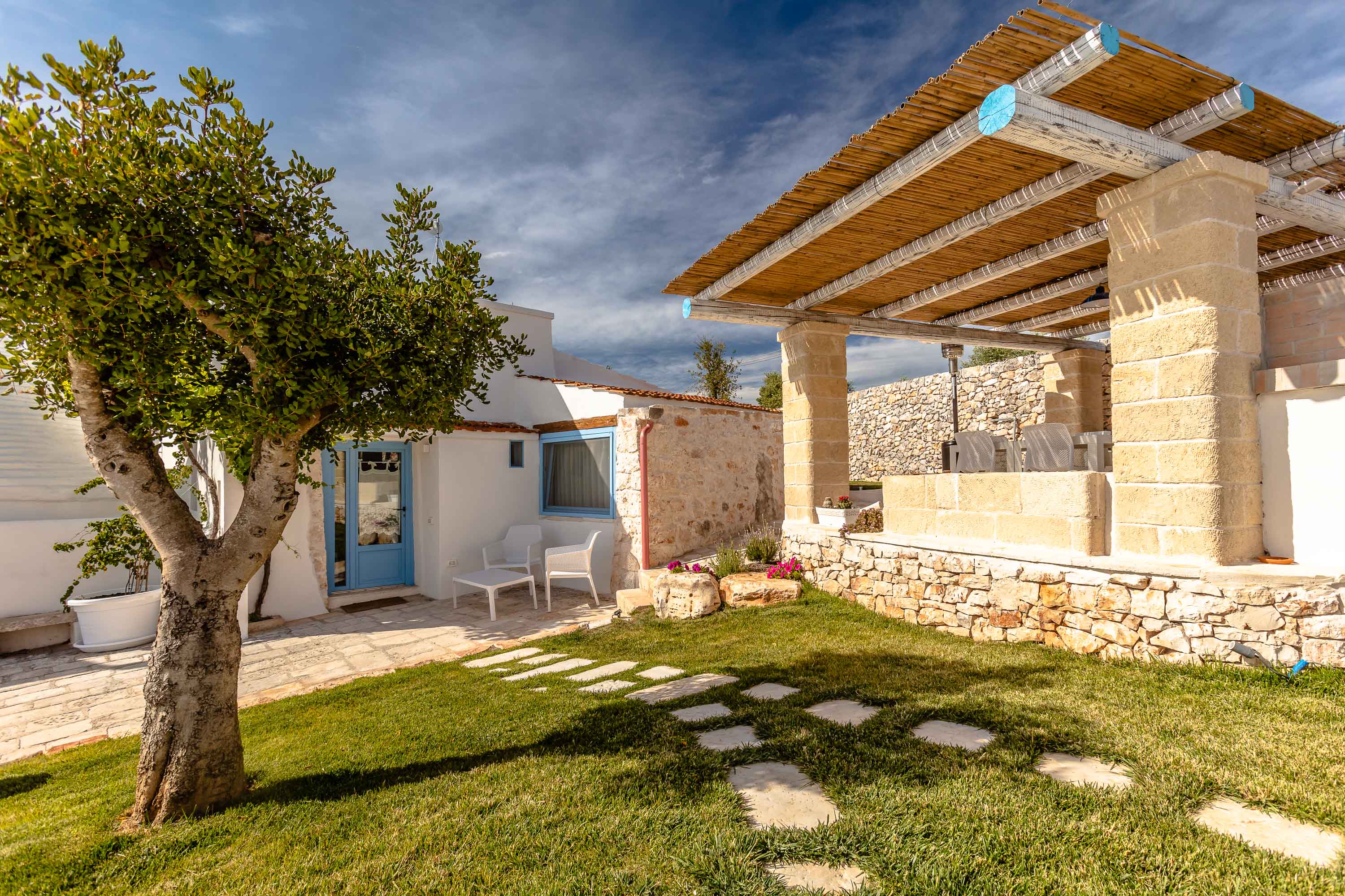 Фото Trulli Terra Magica