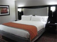 Фото Holiday Inn Express & Suites Nashville Southeast - Antioch, an Ihg Hotel