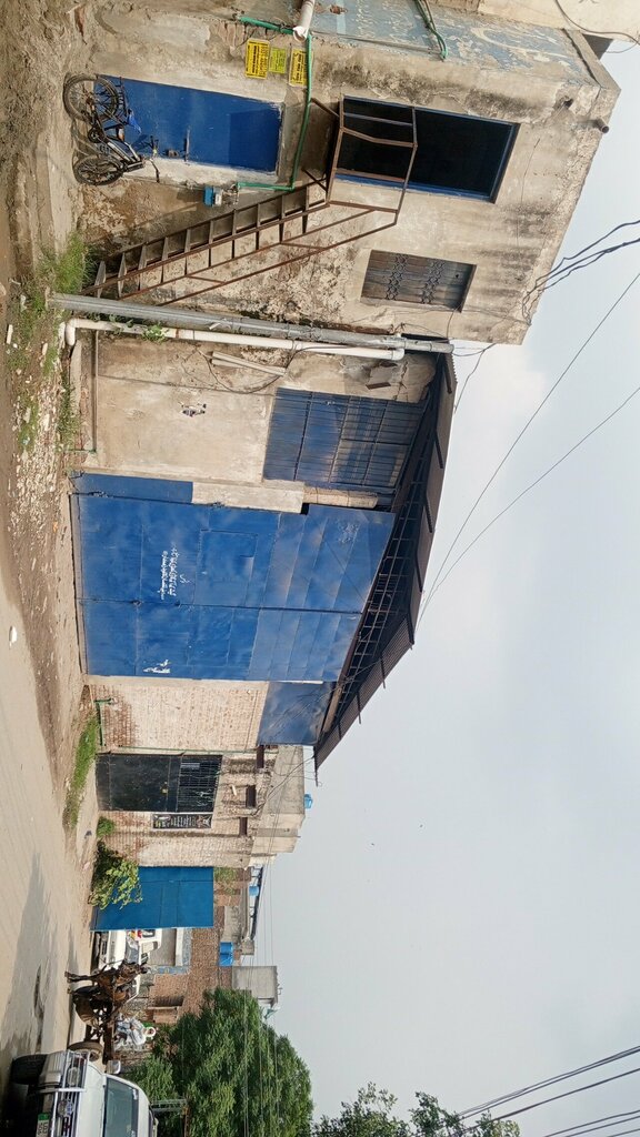 Car service, auto repair Moin Autos, Lahore, photo