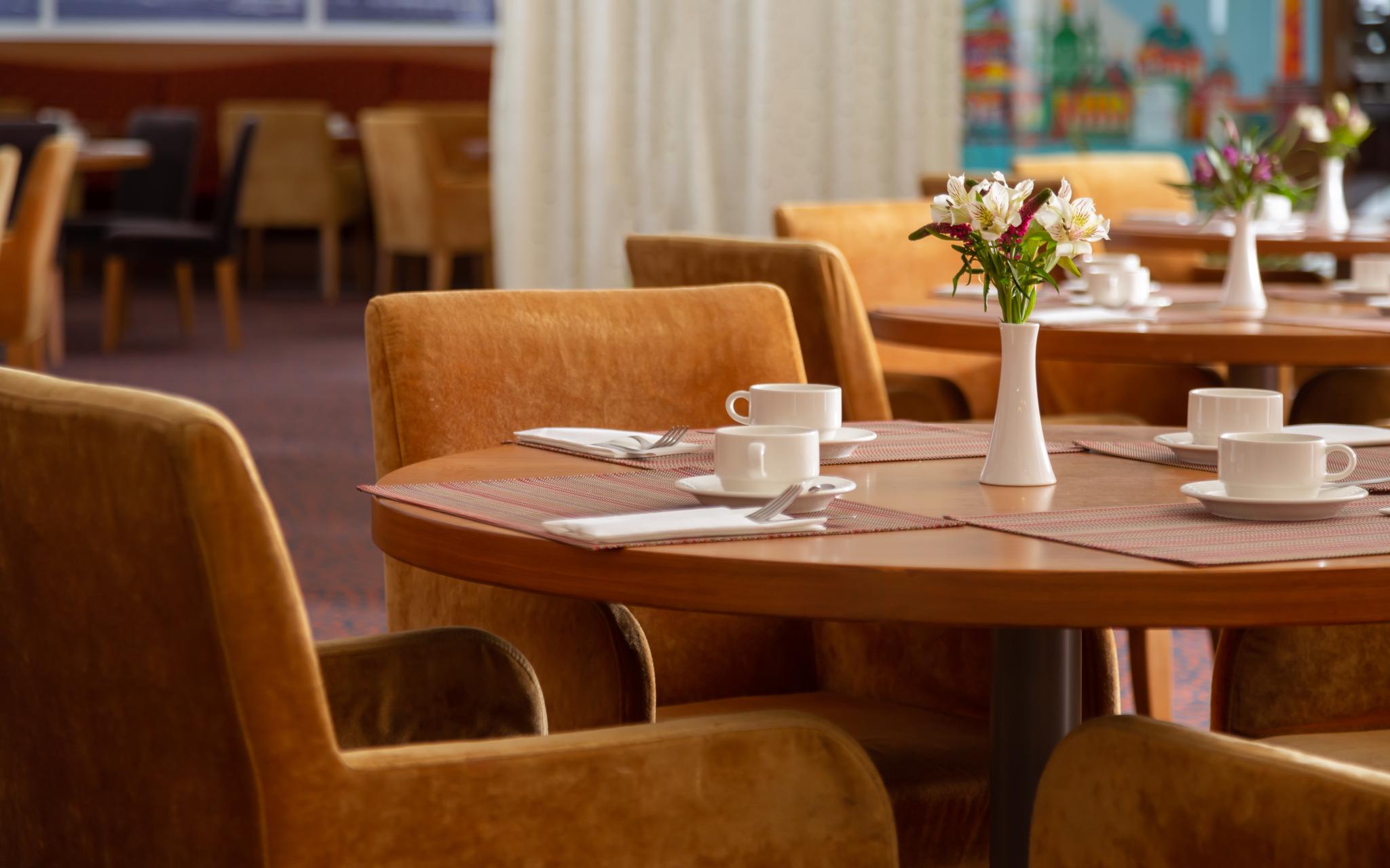 Фото Аэропортсити Плаза