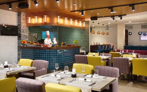 Гостиница Parklane Resort and SPA в Санкт-Петербурге