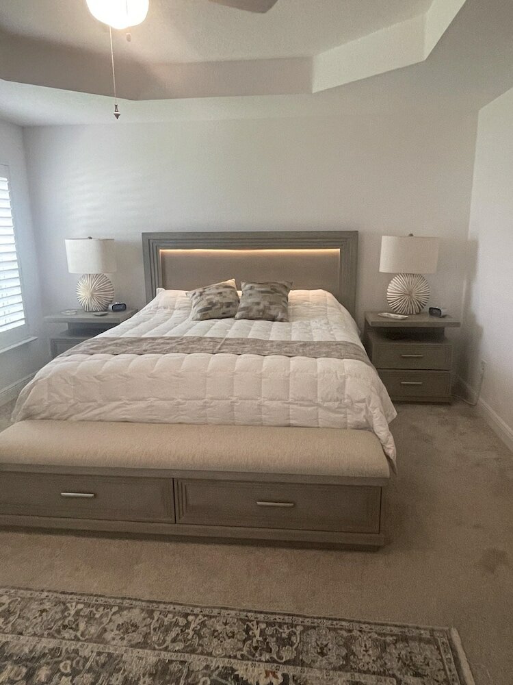 Фото Designer Home In Saint Catherine