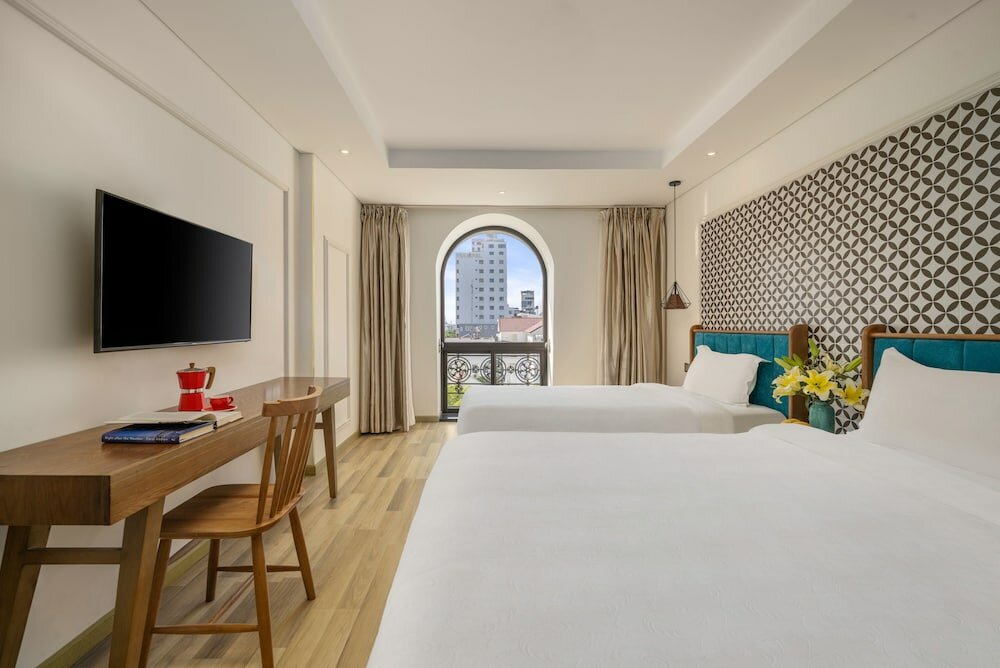 Фото Brilliant Majestic Hotel