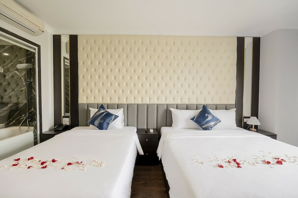 Фото Monaco Hotel & SPA Da Nang