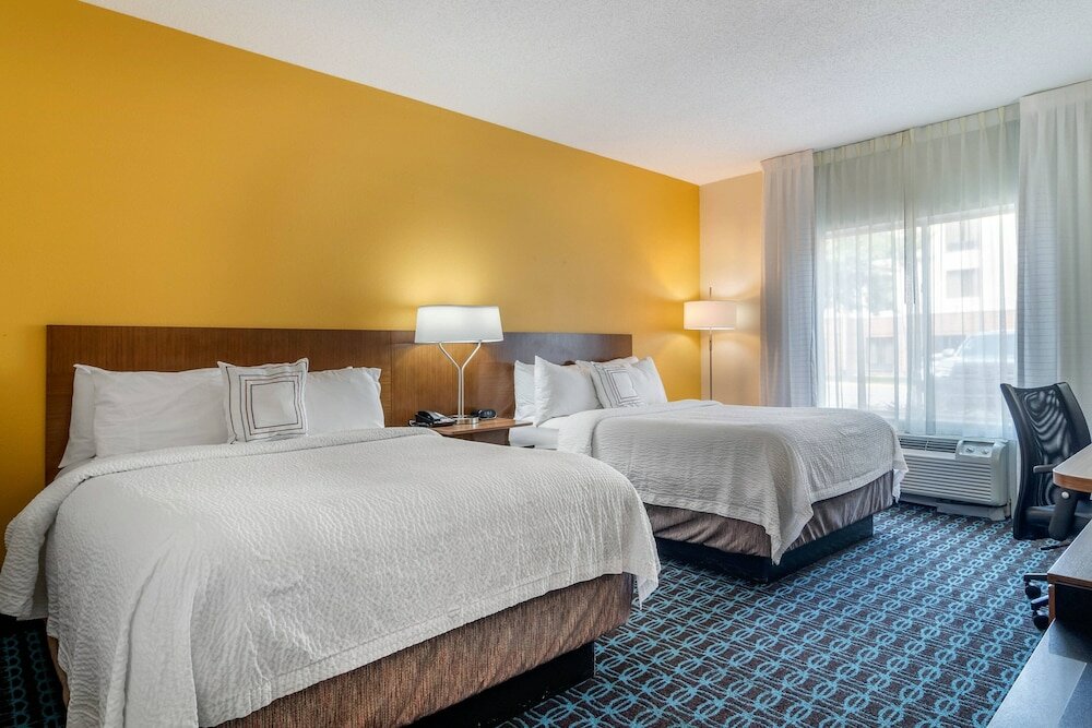 Фото Fairfield Inn by Marriott Macon West