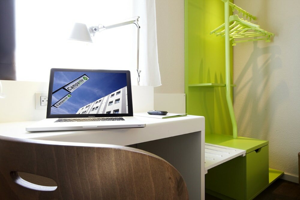 Фото Hôtel Campanile Lyon Ouest - Tassin