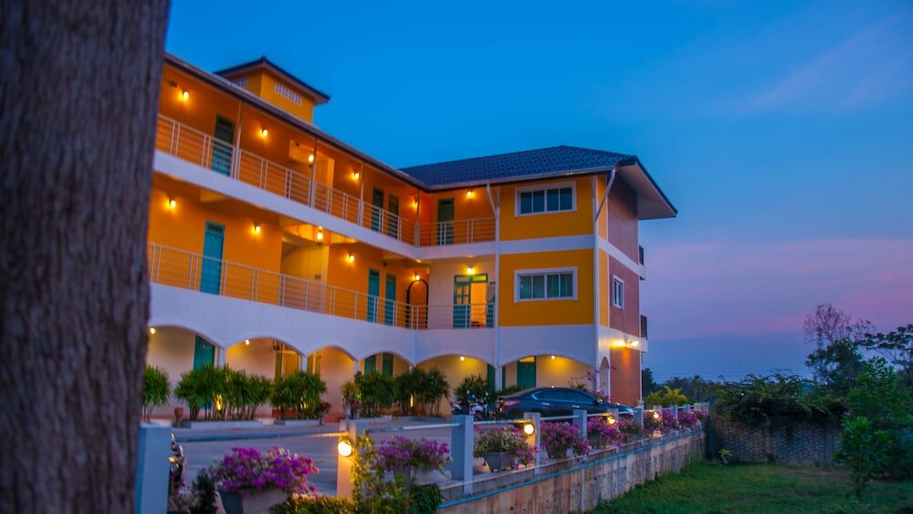 Фото Baan Lugchang